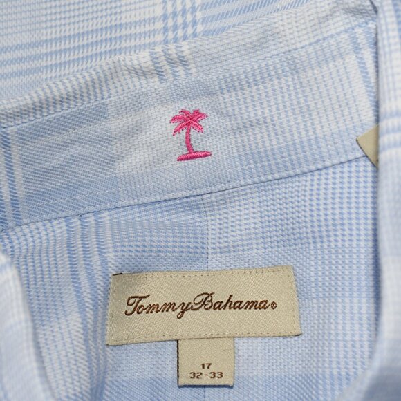 Tommy Bahama Men's Button Up Shirt - Picture 3 of 3